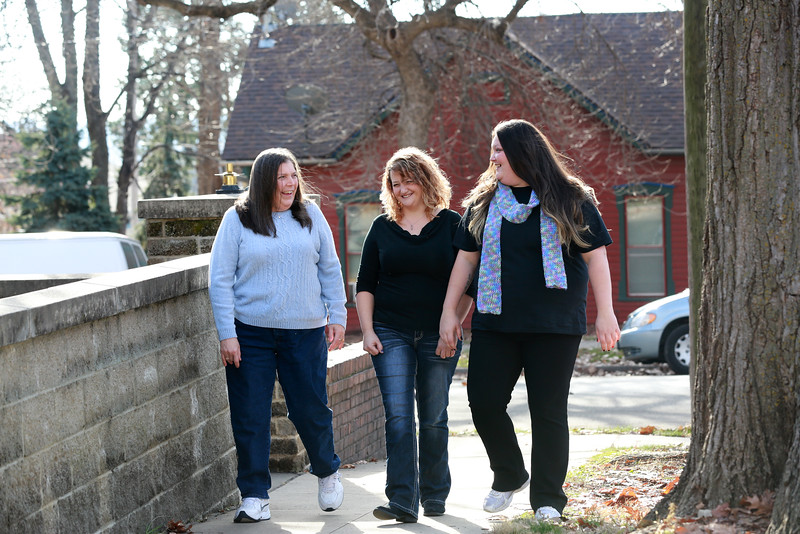 Dawn,Sara,Barb-3